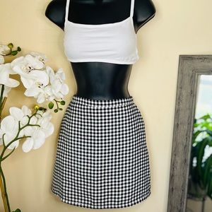 Flirty Gingham Print Mini Skirt!